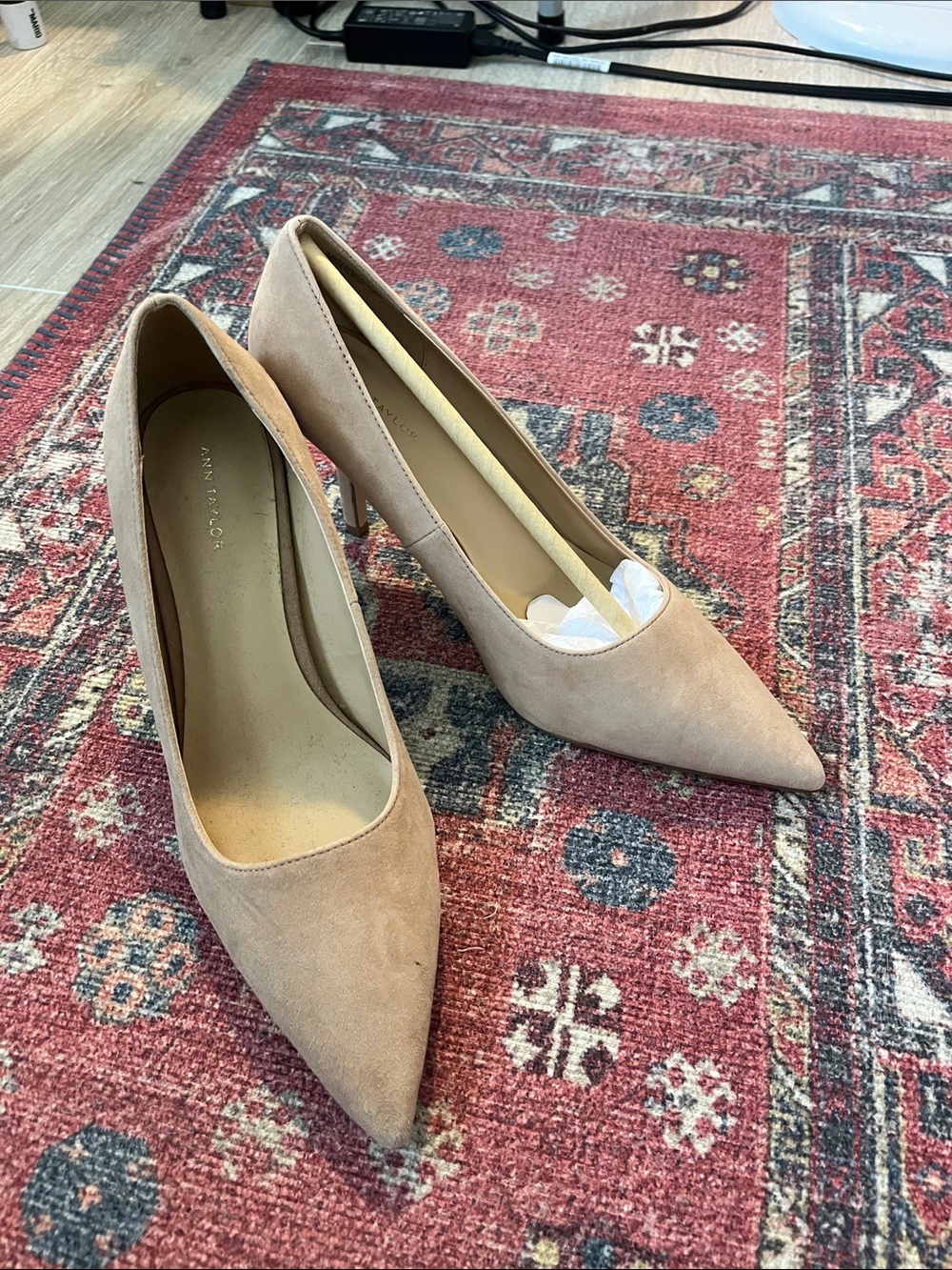 New Ann Taylor Beige Suede Pointed-Toe Pumps